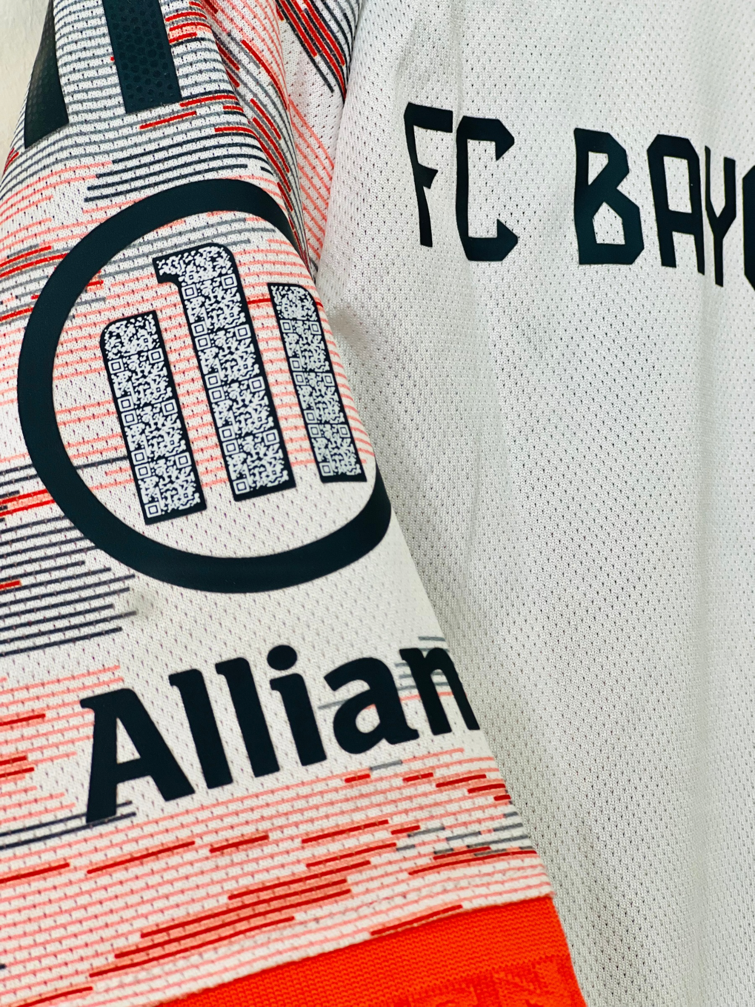 Bayern Munich 2025-26 Away Kit – Player Edition - Image 3